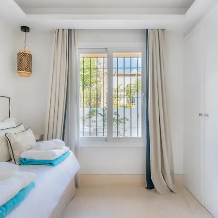 Holiday home Casa Petit Palais - Marbellamar *
